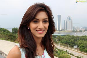 Erica Fernandes