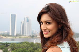 Erica Fernandes