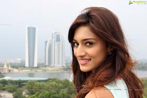 Erica Fernandes