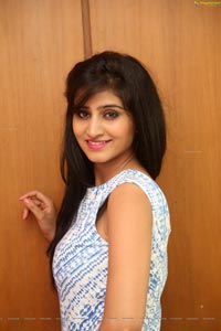 Shamili Sounderajan HD Photos