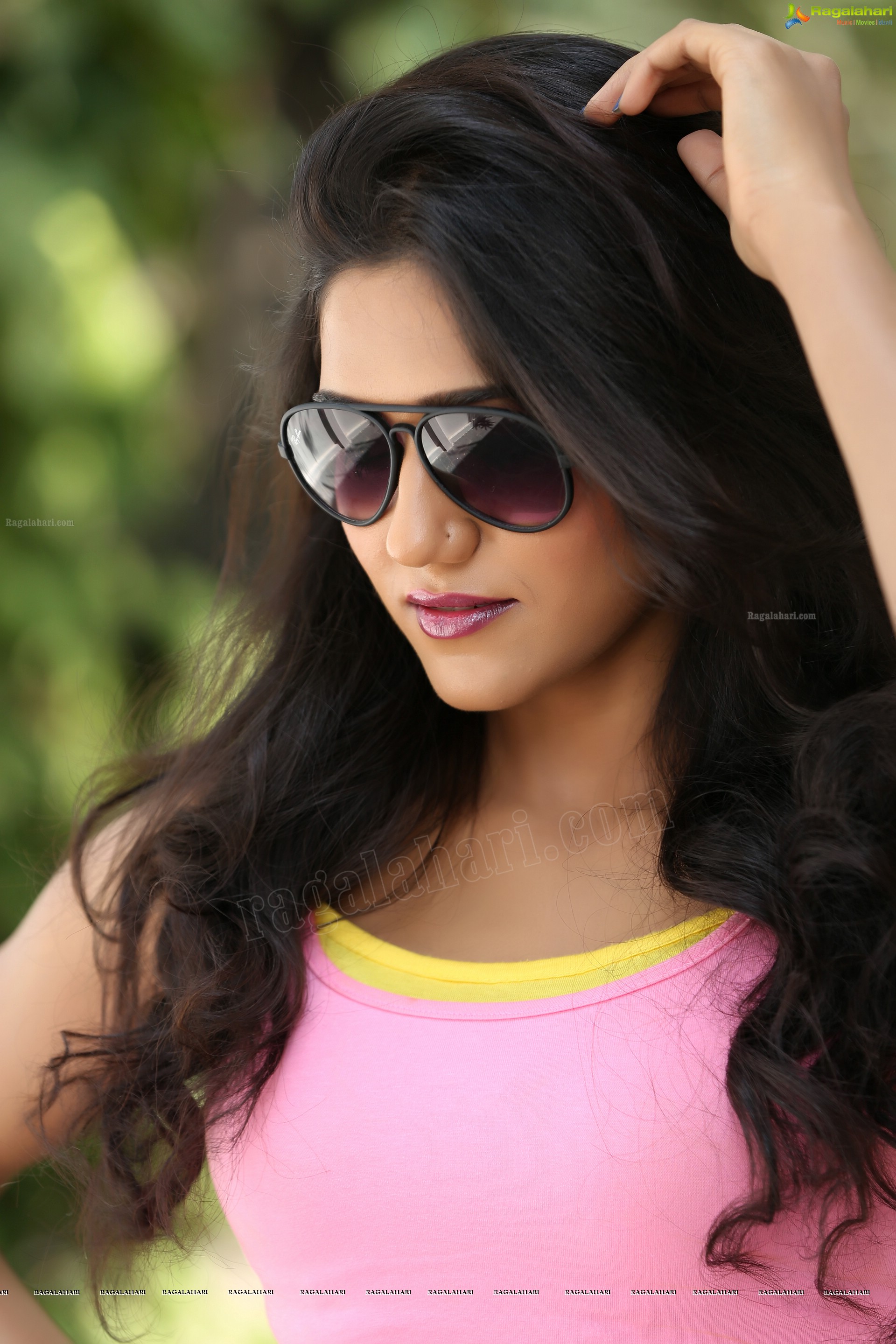 Shalu Chourasiya (Exclusive) (High Definition)