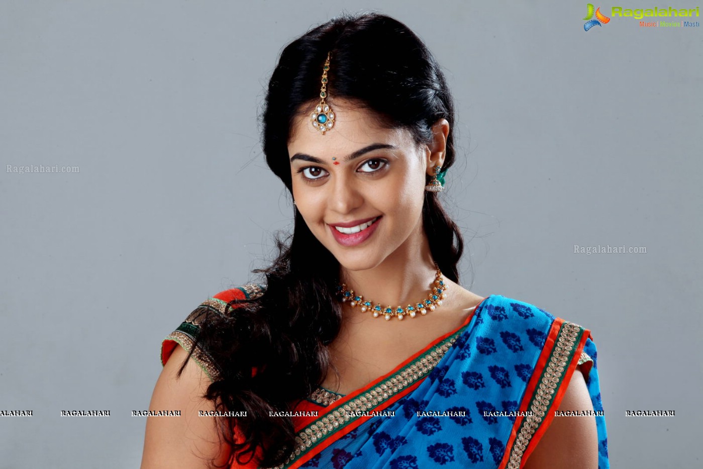 Bindu Madhavi (Posters)