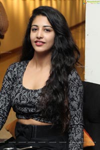 Daksha Nagarkar Photos