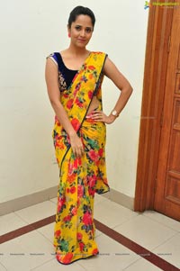 Anchor Anasuya in Sare