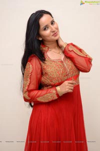 Ishika Singh Glam Stills