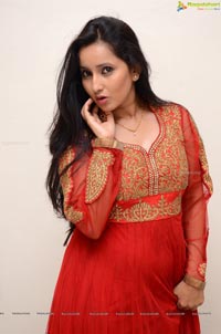 Ishika Singh Glam Stills