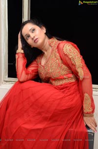Ishika Singh Glam Stills