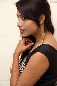 Khenisha Chandran