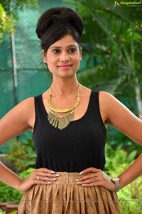 Mahekhanita Murthy Photos