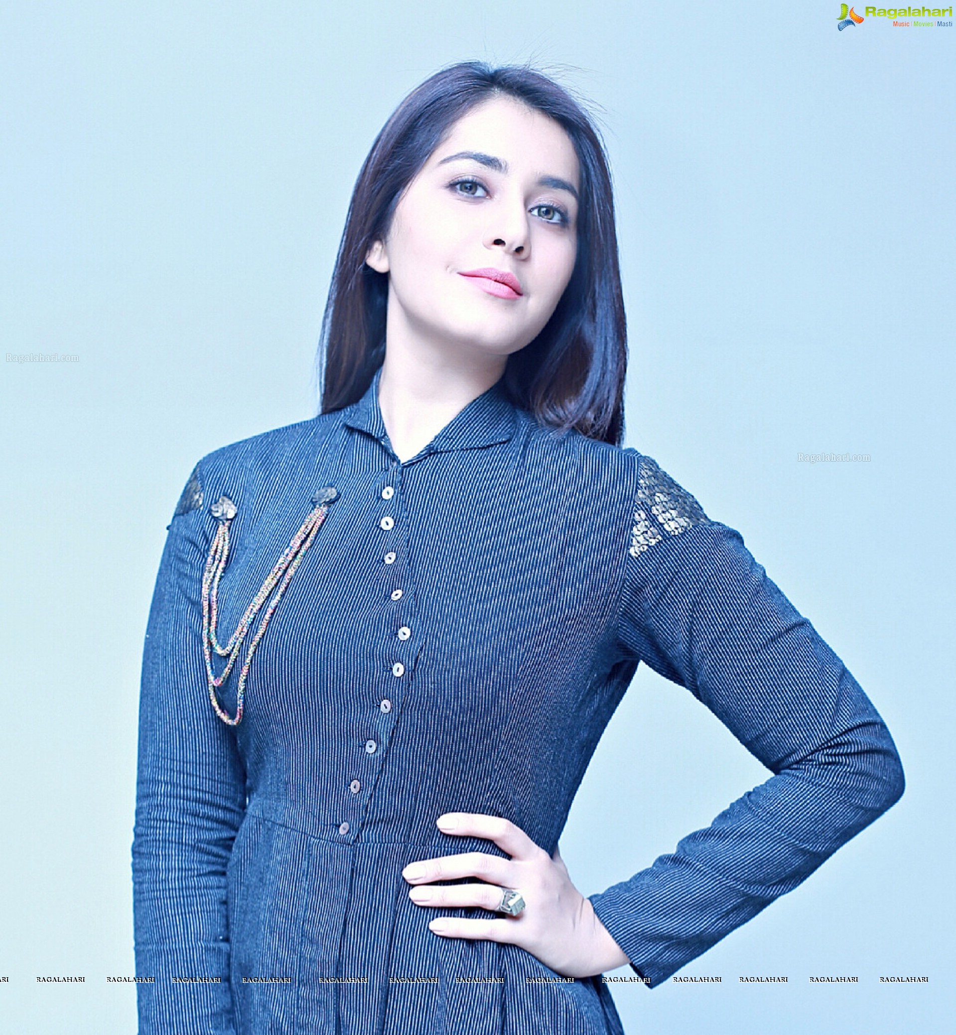 Beautiful Raashi Khanna in Designer Dress