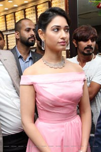 Tamannaah Bhatia at Malabar Gold n Diamonds showroom