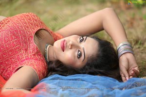 Karunya Chowdary HD Wallpapers