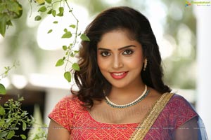 Karunya Chowdary HD Wallpapers