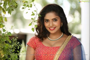 Karunya Chowdary HD Wallpapers