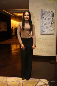 Catherine Tresa @ Santhosham 14th Anniversary Pressmeet