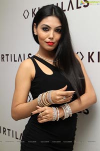 Deepa Devender at Kirtilal's Dazzling Bangle Mela