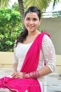 Mannara Chopra