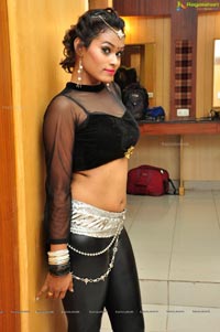 Dancer Nisha