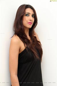 Komal Kalra