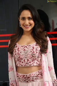 Pragya Jaiswal @ Jaya Janaki Nayaka Pressmeet