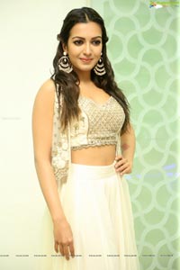 Catherine Tresa