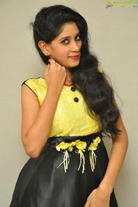 Omu Elegant Stills