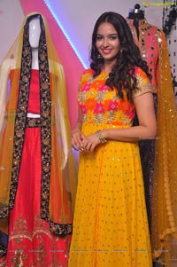 Pujitha Ponnada at Aakruthi Designer Studio Launch