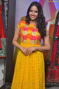 Pujitha Ponnada at Aakruthi Designer Studio Launch