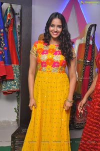 Pujitha Ponnada at Aakruthi Designer Studio Launch