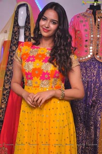 Pujitha Ponnada at Aakruthi Designer Studio Launch