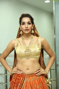 Aditi Tiwari