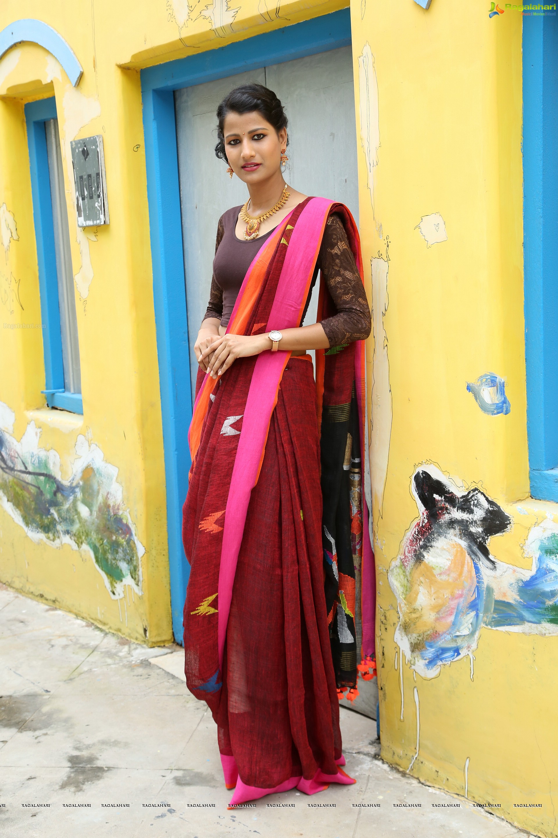 Amita Behara at Silk & Cotton Expo Curtain Raiser  (High Definition)