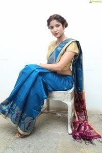 Durga Chowdary at Silk & Cotton Expo Curtain Raiser