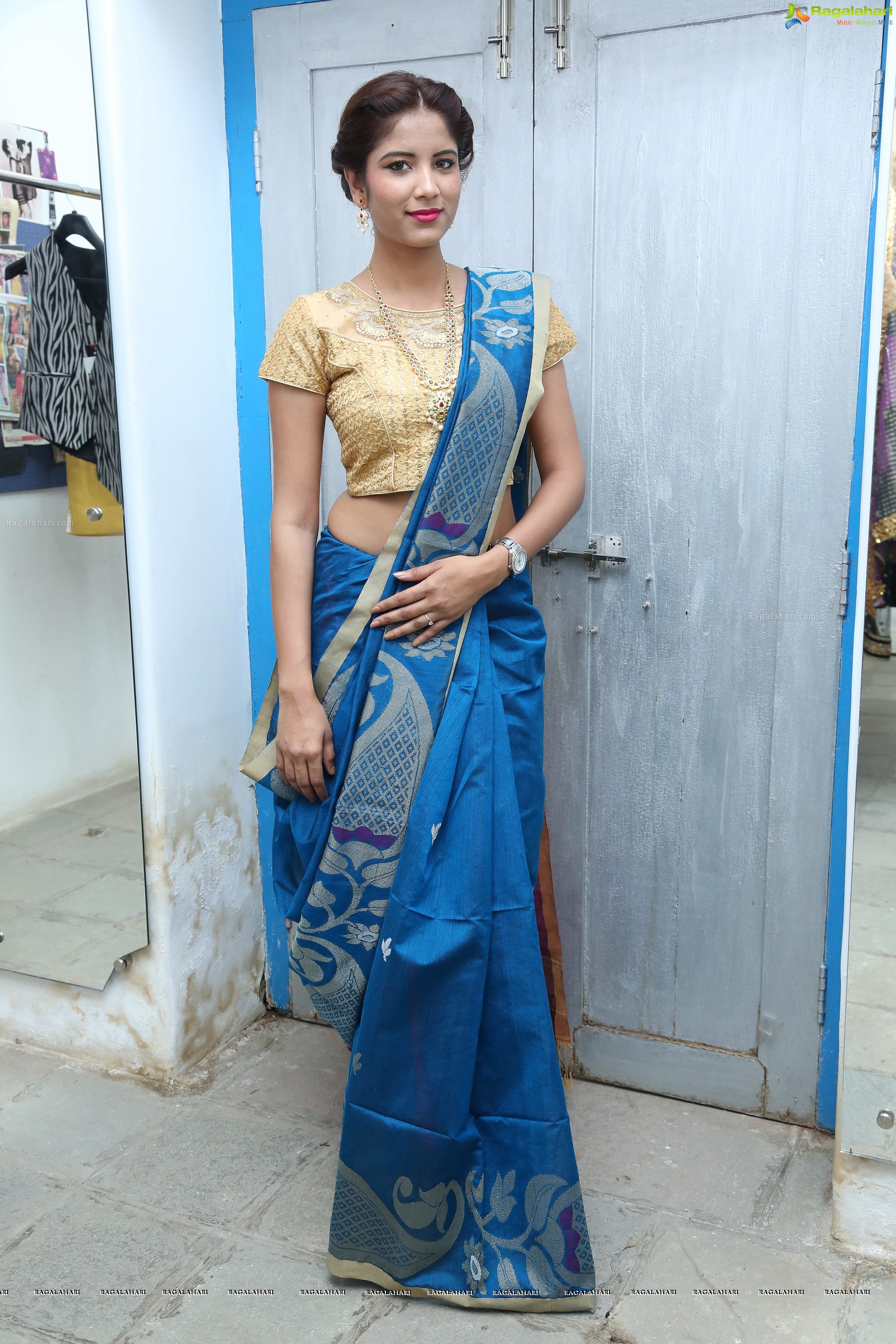 Durga Chowdary at Silk & Cotton Expo Curtain Raiser (High Definition)