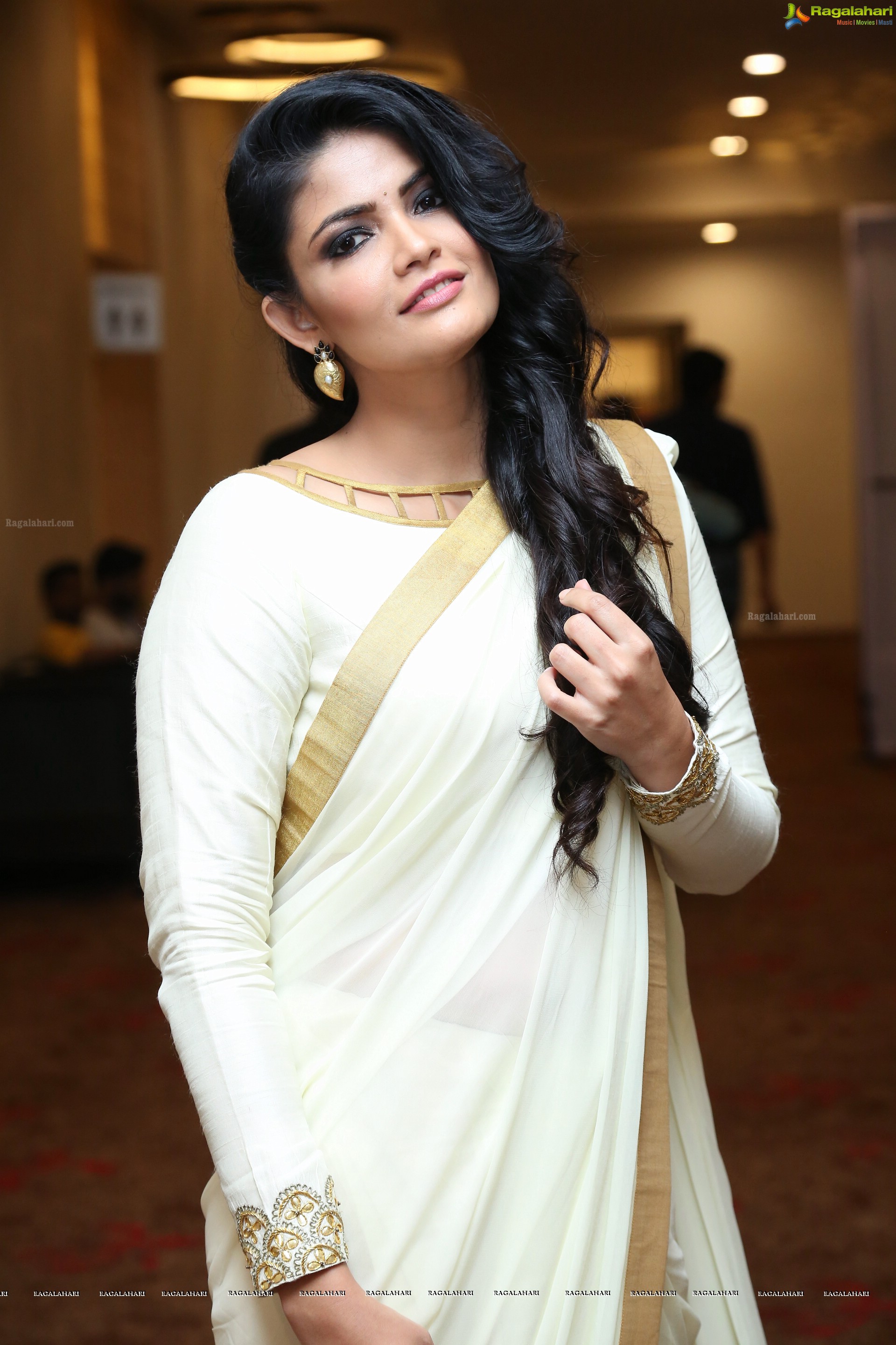 Kalpika Ganesh at SIIMA 7th Edition Curtain Raiser and Short Film Awards (High Definition Photos)