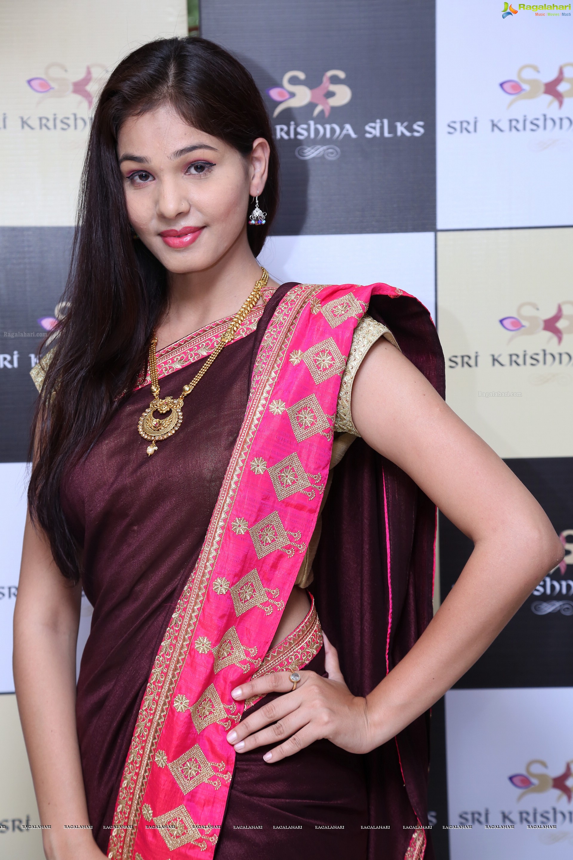 Nikita Dadhich at Sri Krishna Silks 10th Anniversary Celebrations - HD Gallery