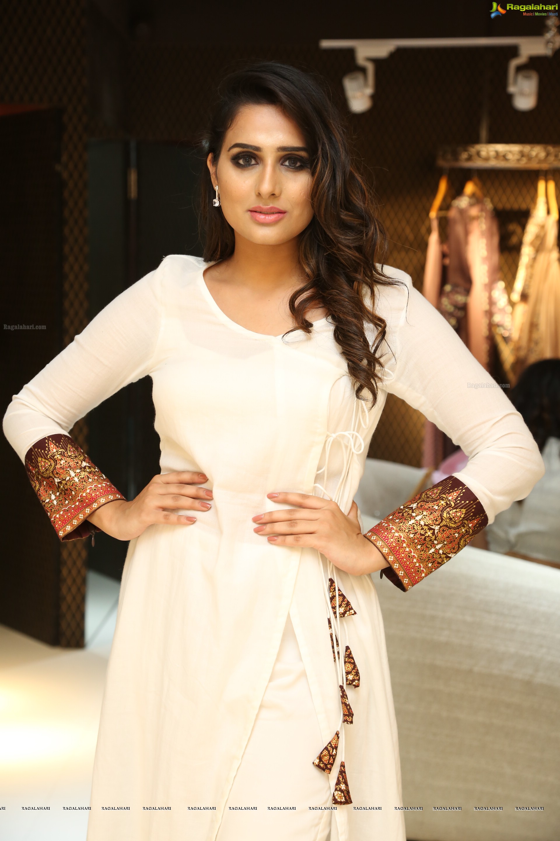 Nikitha Chaturvedi at Kavita Agarwal Designer Studio (High Definition Photos)