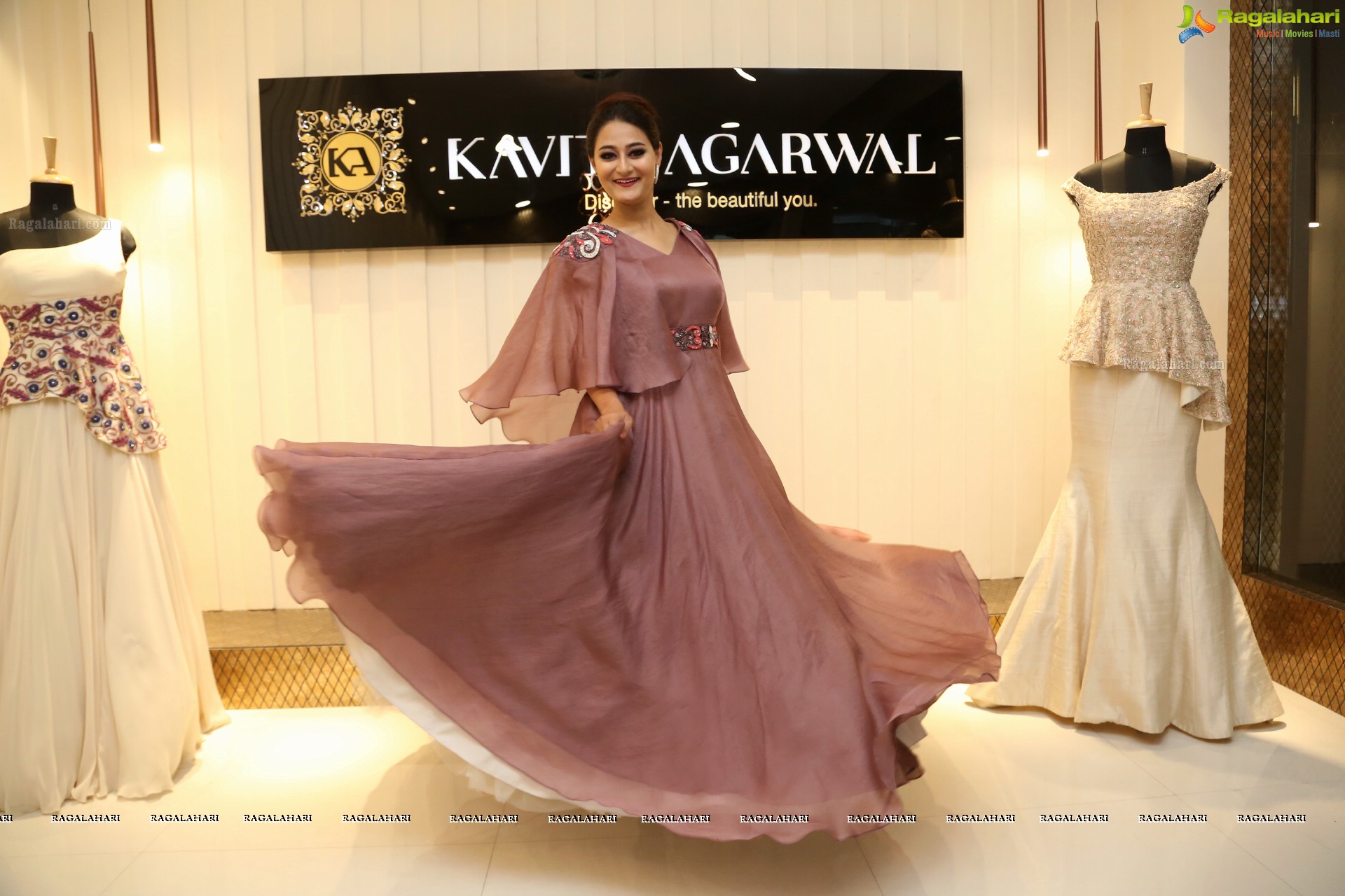 Nilofer Haidry at Kavita Agarwal Designer Studio (High Definition Photos)