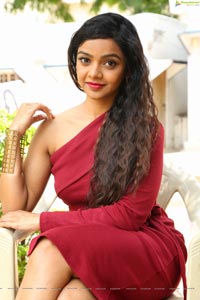 Nithya Shetty