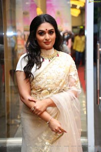 Prayaga Rose Martin