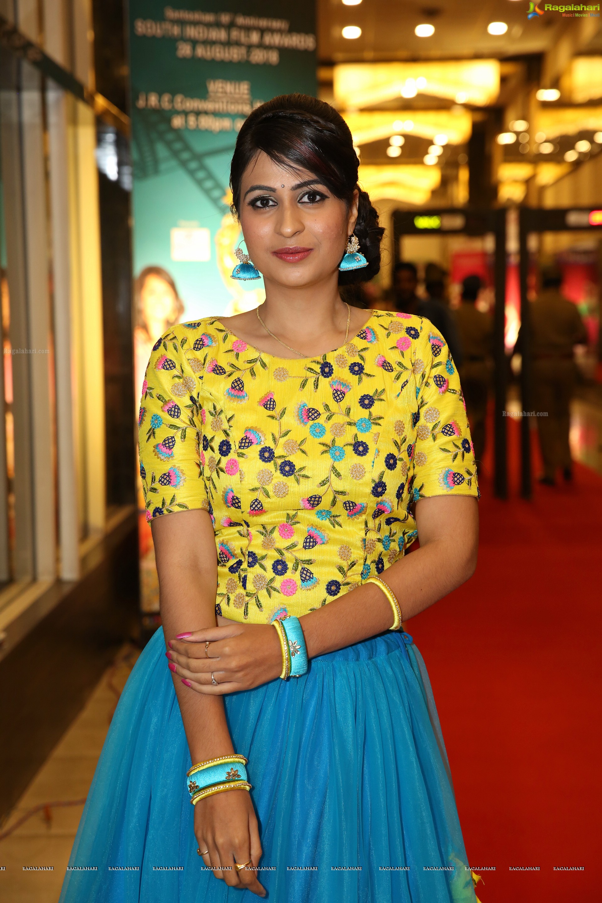 Priya Chowdary (High Definition Photos)