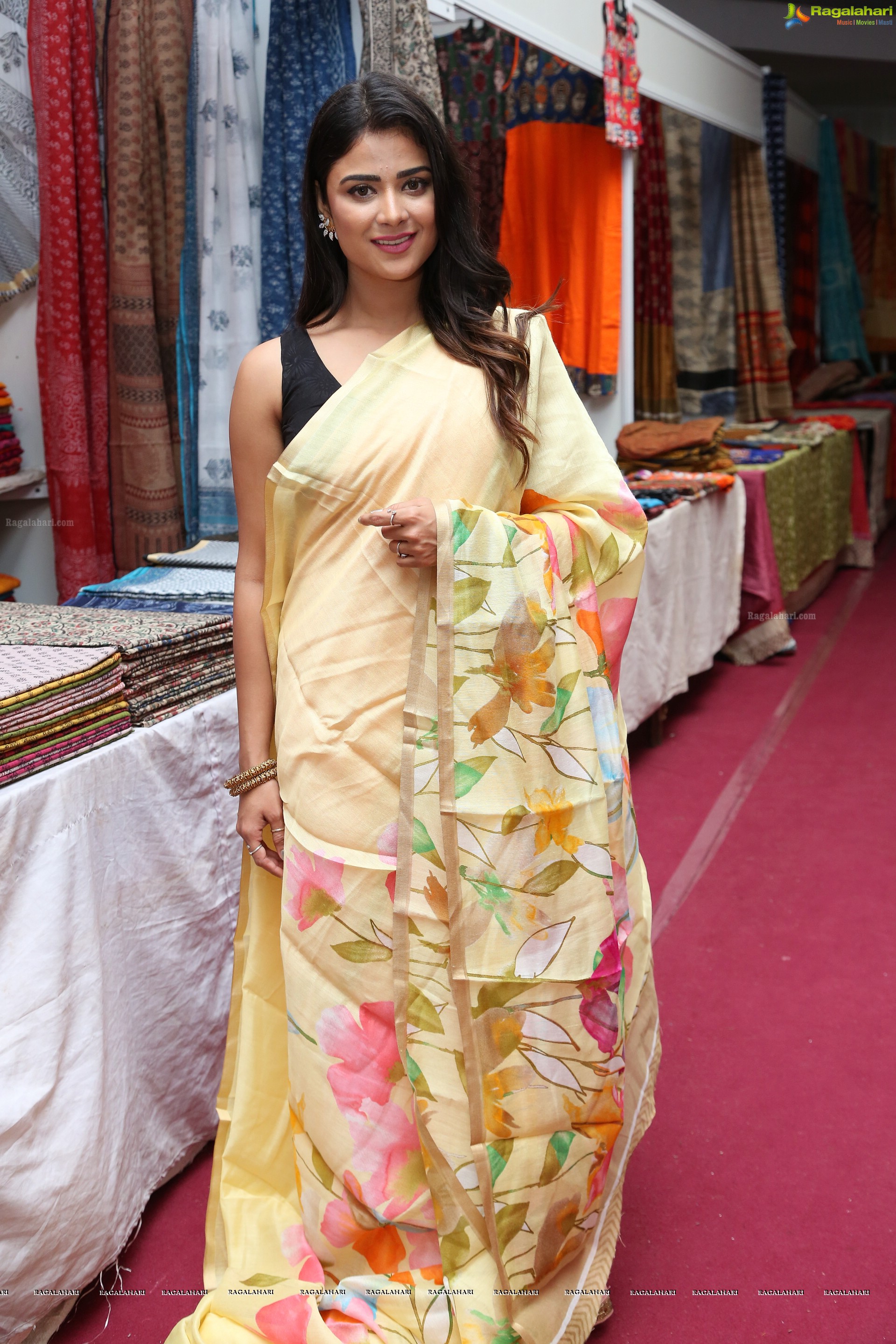 Priyanka Sharma at National Silk Expo (High Definition Photos)