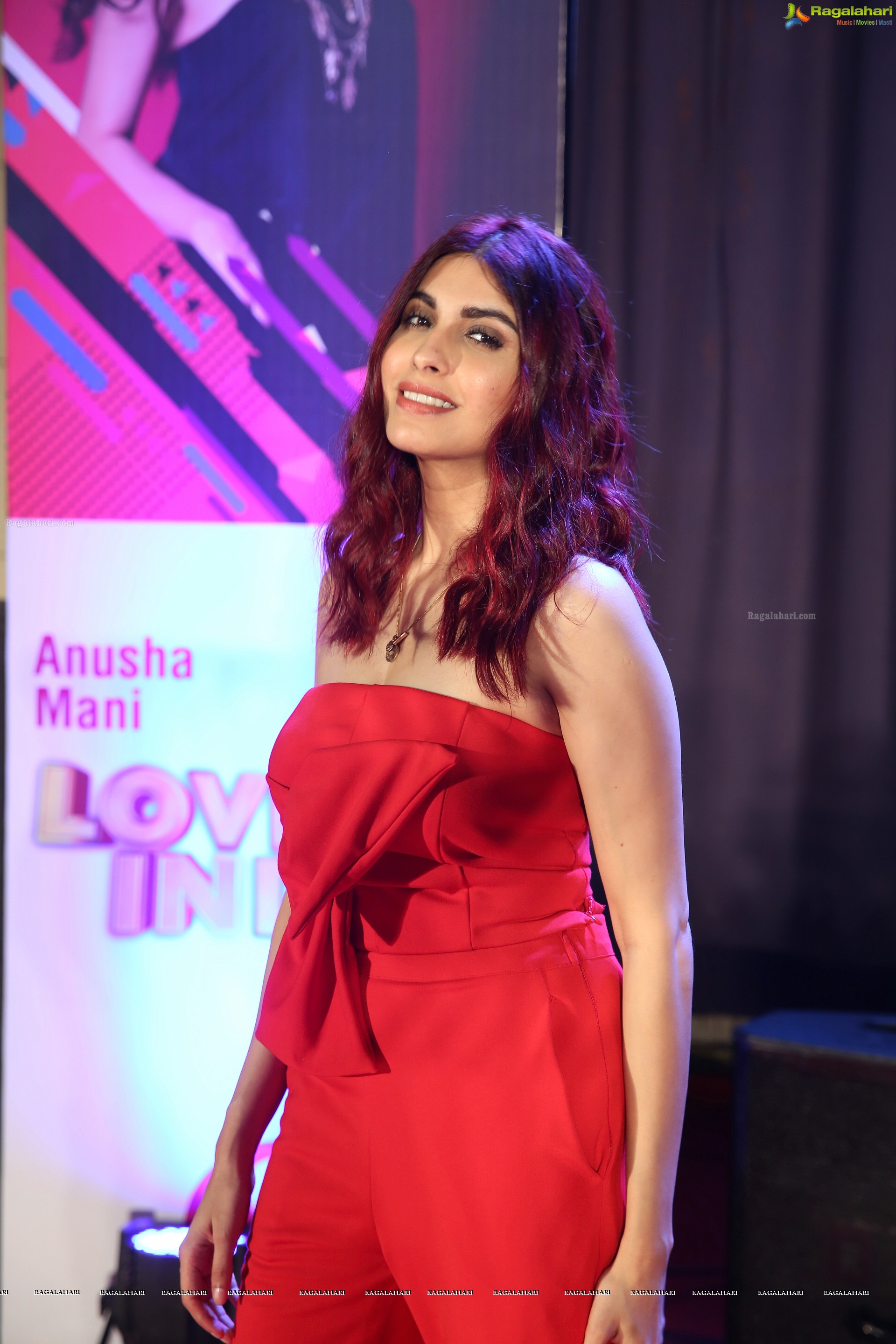 Anusha Mani (High Definition Photos)