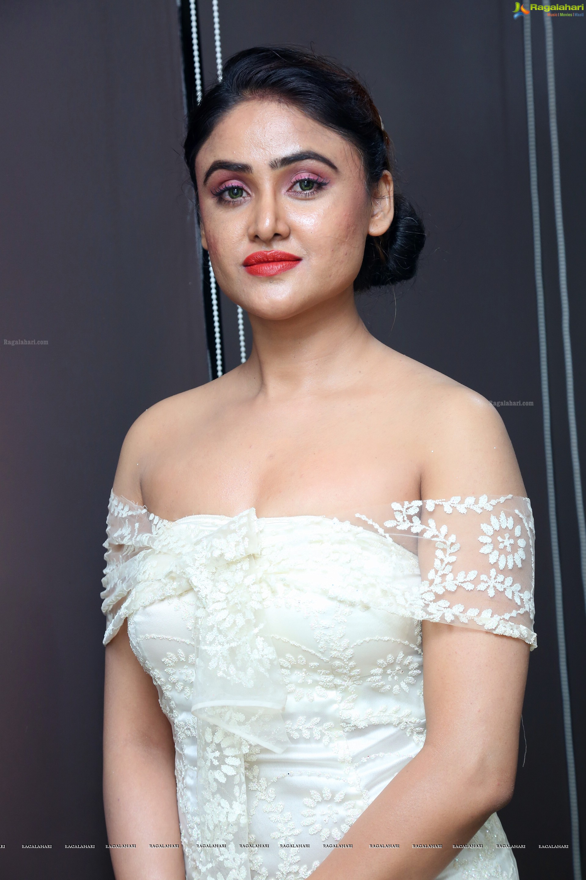 Sony Charishta at Golden Stars Success Meet (High Definition)