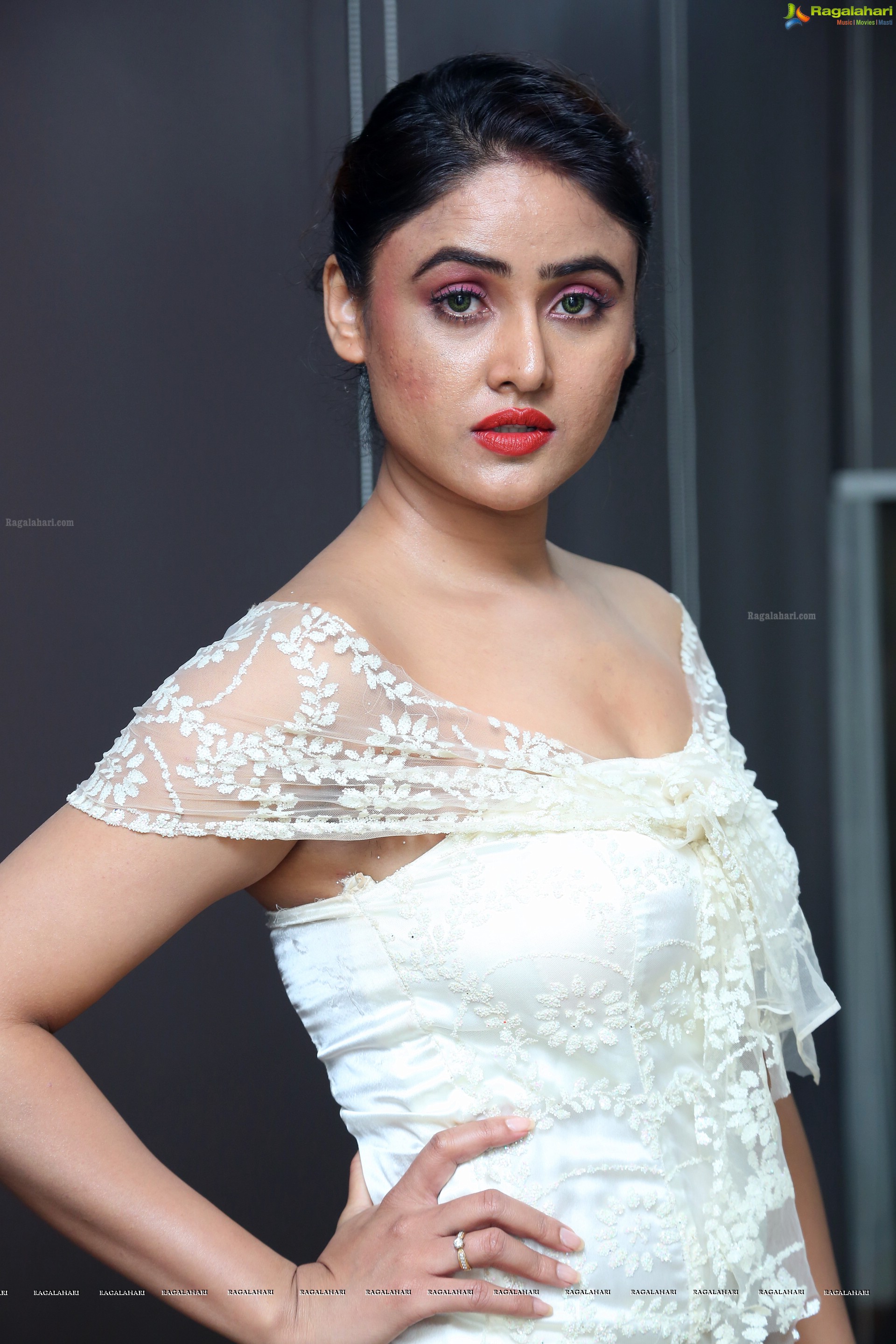 Sony Charishta at Golden Stars Success Meet (High Definition)