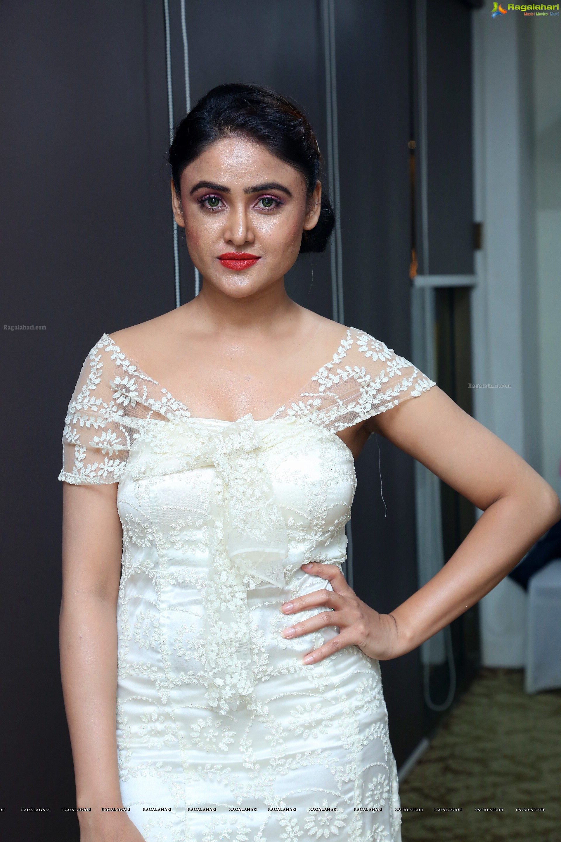 Sony Charishta at Golden Stars Success Meet (High Definition)