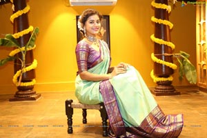 Yamini Bhaskar in Saree