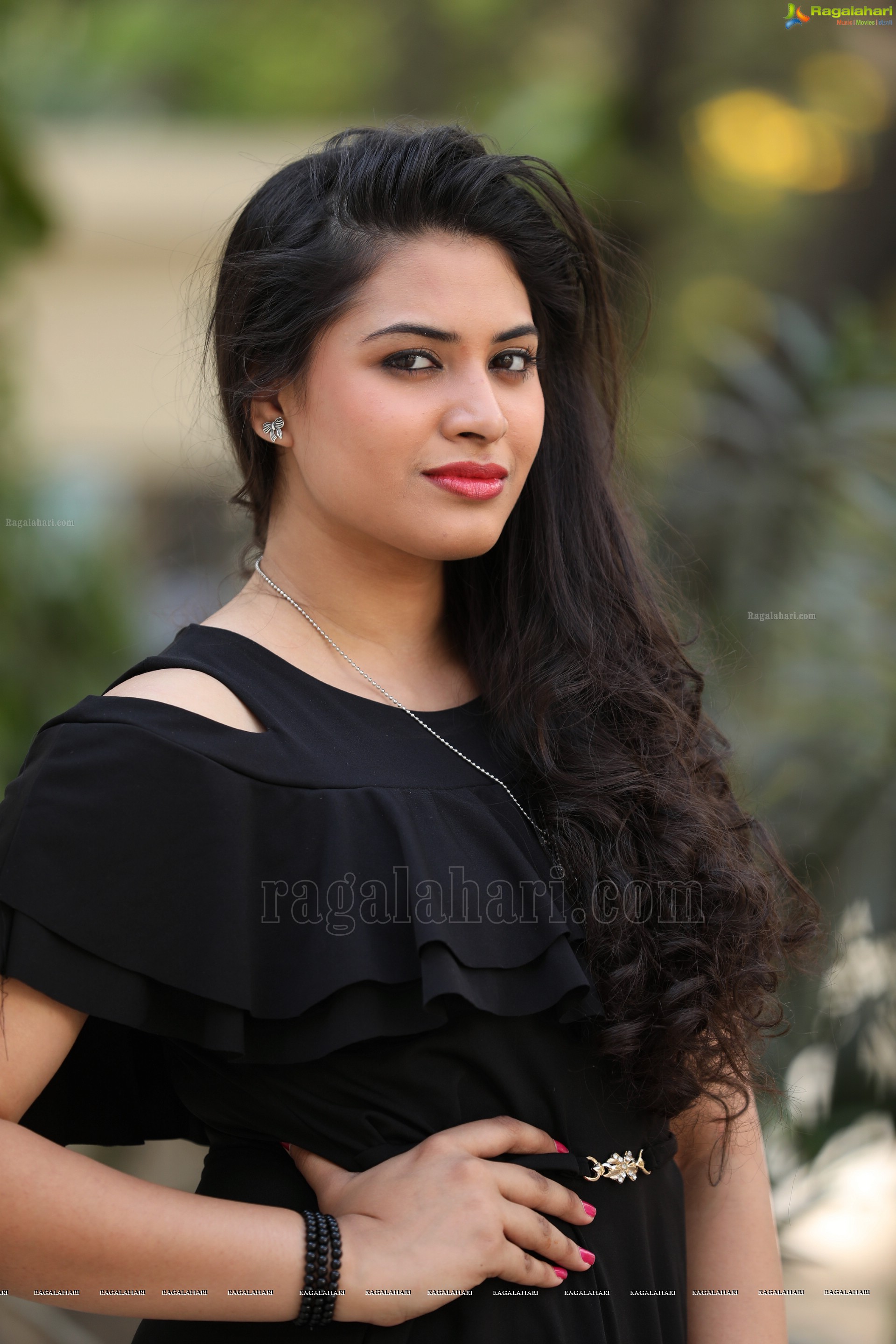 Megnna Kumar (Exclusive Photo Shoot) (High Definition Photos)