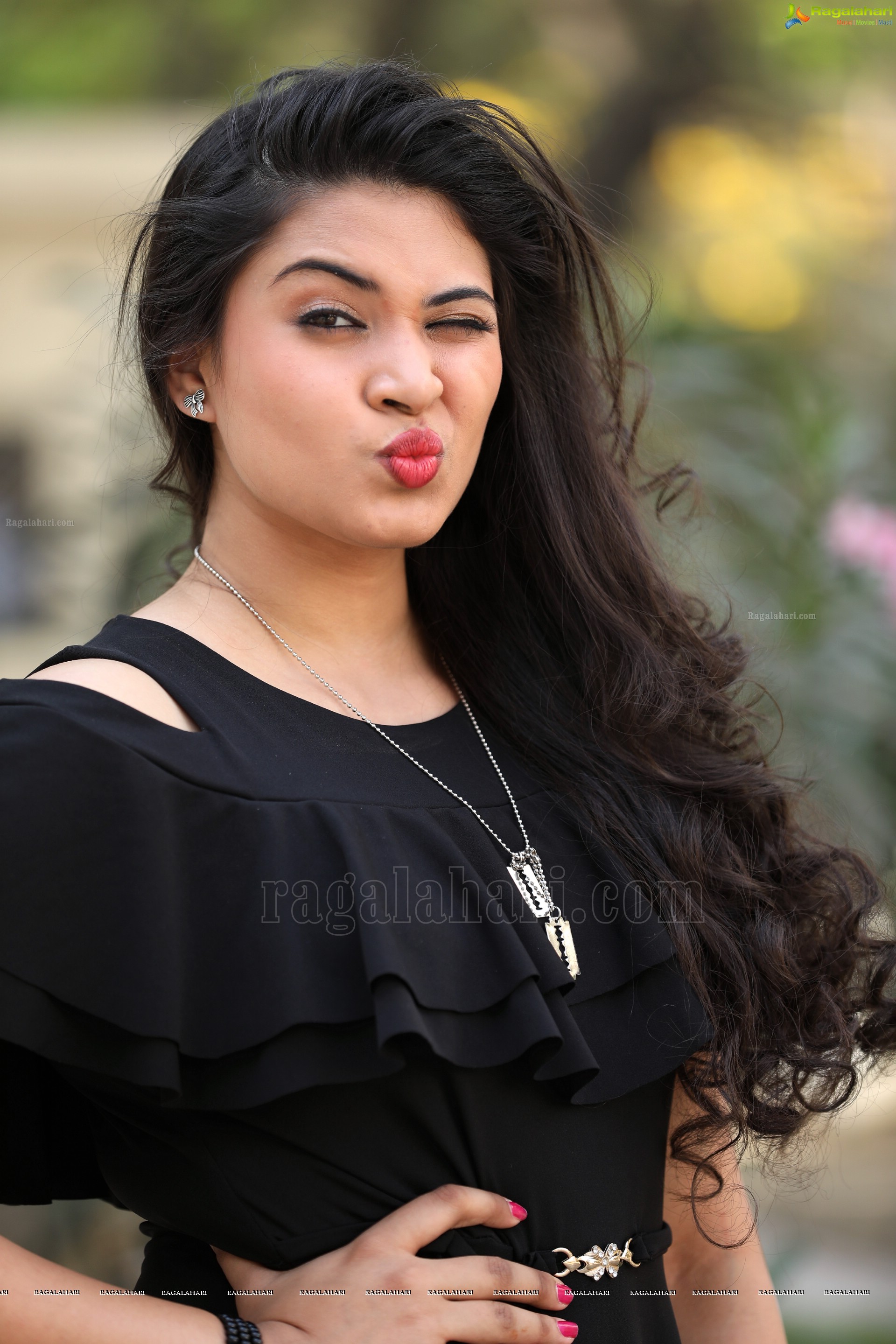 Megnna Kumar (Exclusive Photo Shoot) (High Definition Photos)